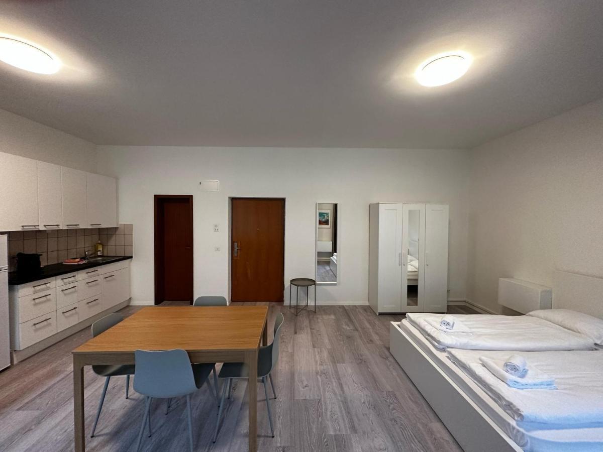 Hitrental Seefeld - Kreuzstrasse Apartments Zürich Eksteriør billede